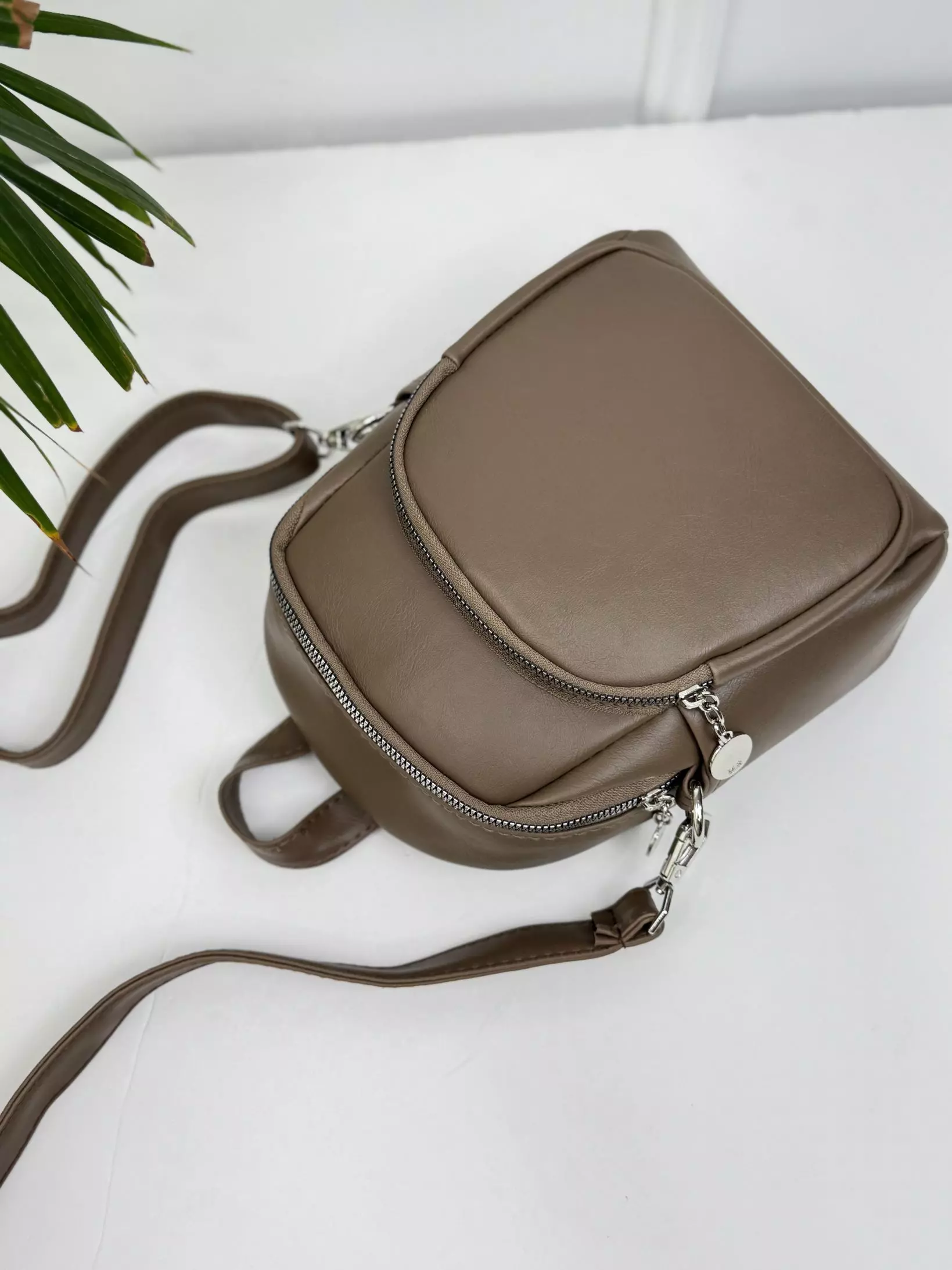 کیف کوله ای لیانا